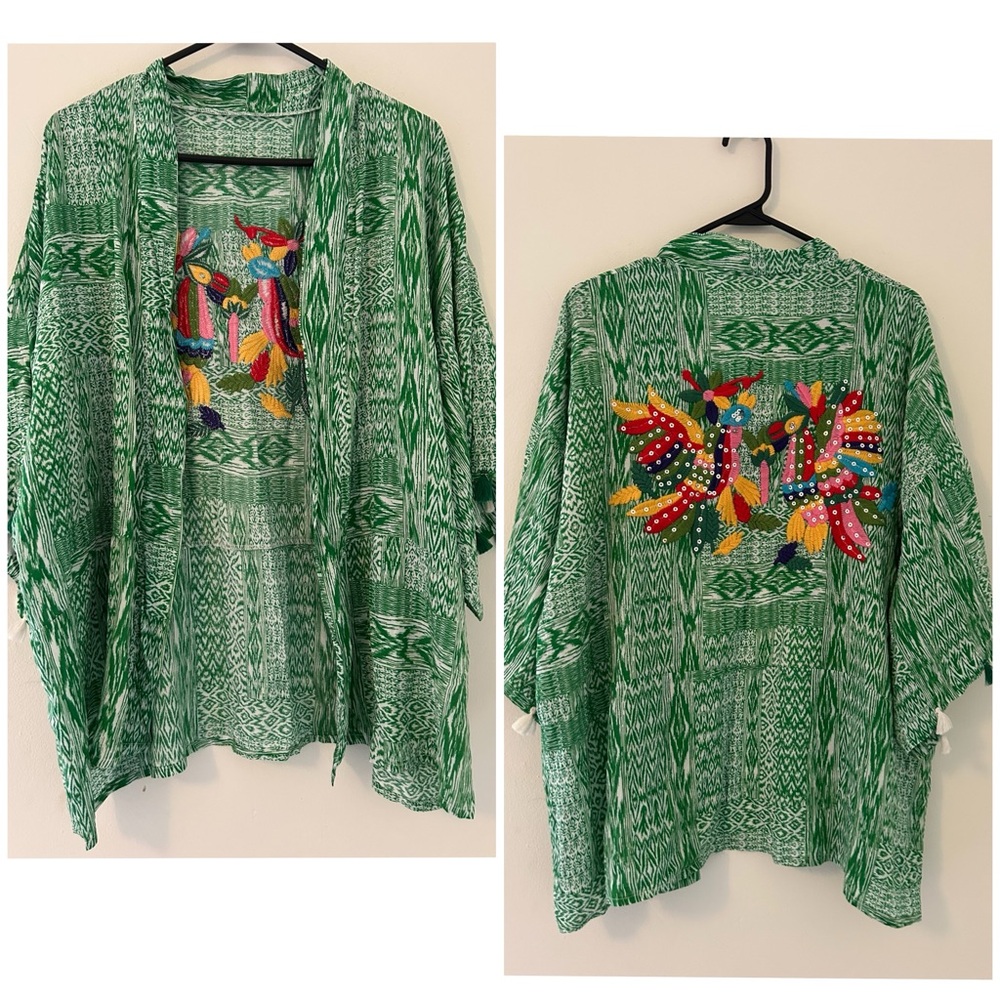 nwot parkmoda women s embroidered coverup